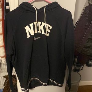 Nikey sweatshirt